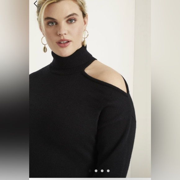 Eloquii Gray Cold Shoulder Turtleneck Sweater - Plus size 26 28 - Picture 9 of 9